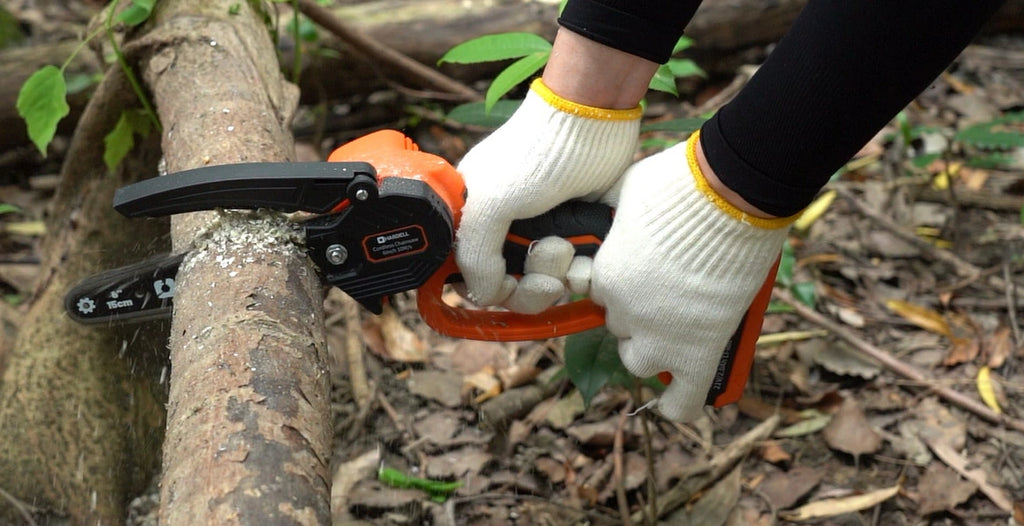 advantages of mini chainsaw cordless