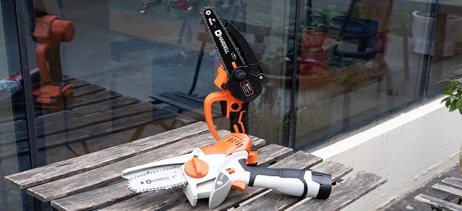 mini-chainsaw