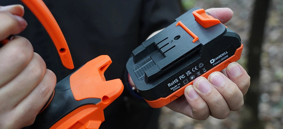 Advantages of cordless mini chainsaw